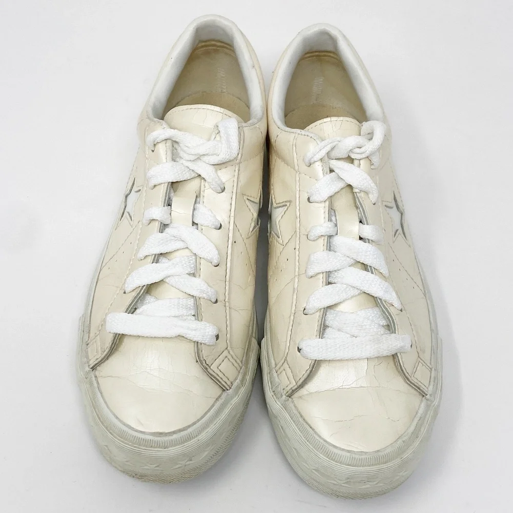CONVERSE | Pearlescent Cream Sneaker Wmn 6 - Picture 10 of 14